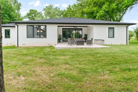 Exterior - 2538 E Farm Road 188, Ozark, MO 65721 photo 6 of 9