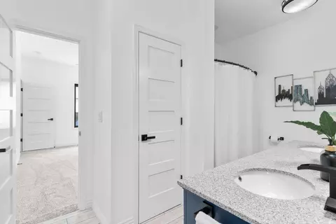 Entry Way - 2538 E Farm Road 188, Ozark, MO 65721 photo 4 of 4
