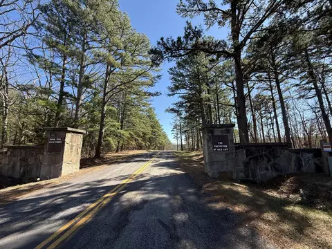 571 Private Lane 405, Salem, MO 65560