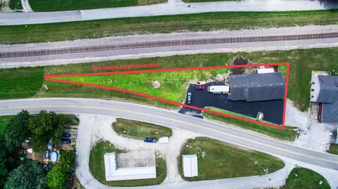 Exterior - 442 E Main St, Fordland, MO 65652 photo 5 of 5
