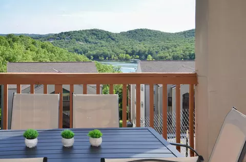 Exterior - 38 Lantern Bay Rd #2, Branson, MO 65616 photo 1 of 5