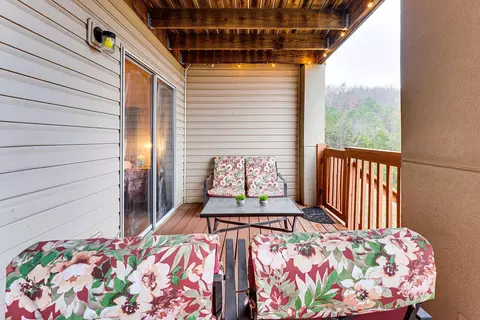 Exterior - 38 Lantern Bay Rd #2, Branson, MO 65616 photo 2 of 5
