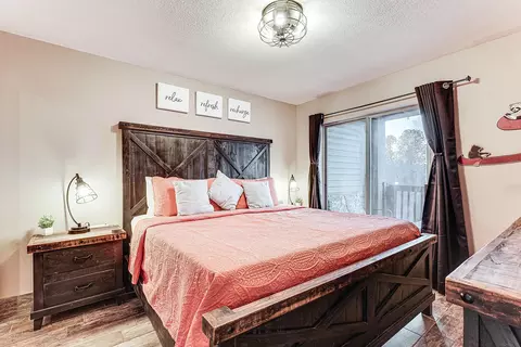 Bedroom - 38 Lantern Bay Rd #2, Branson, MO 65616 photo 1 of 4