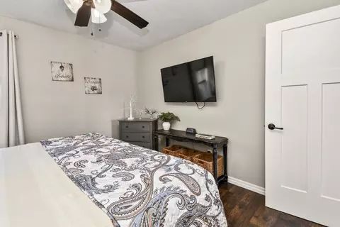 Bedroom - 158 Troon Dr #12, Branson, MO 65616 photo 2 of 3