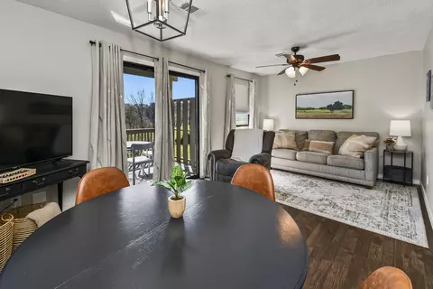 Dining - 158 Troon Dr #12, Branson, MO 65616 photo 1 of 4