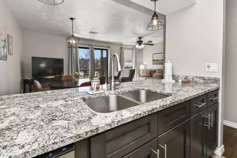 Kitchen - 158 Troon Dr #12, Branson, MO 65616 photo 3 of 6