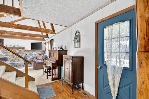 Entry Way - 23394 Lawrence 1096, Monett, MO 65708 photo 1 of 5