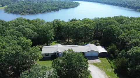 25611 County Road 324, Pittsburg, MO 65724