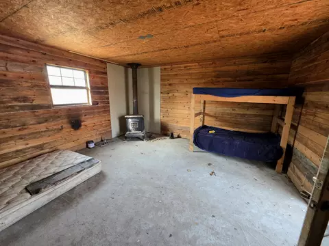 Bedroom - 6576 County Road 529, Ava, MO 65608 photo 2 of 2