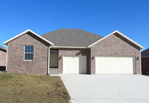 3761 W Freeman St, Bolivar, MO 65613