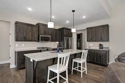 Kitchen - 4858 S Aaron Ave, Springfield, MO 65810 photo 1 of 3