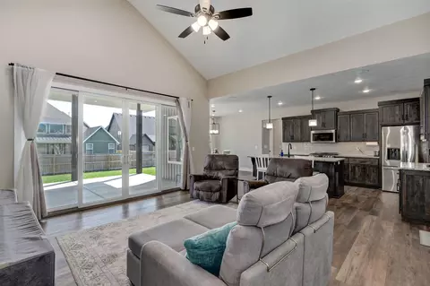 Other - 4858 S Aaron Ave, Springfield, MO 65810 photo 2 of 8