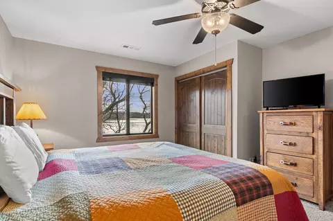 Bedroom - 429 E Chinquapin Cir #607, Branson, MO 65616 photo 6 of 9