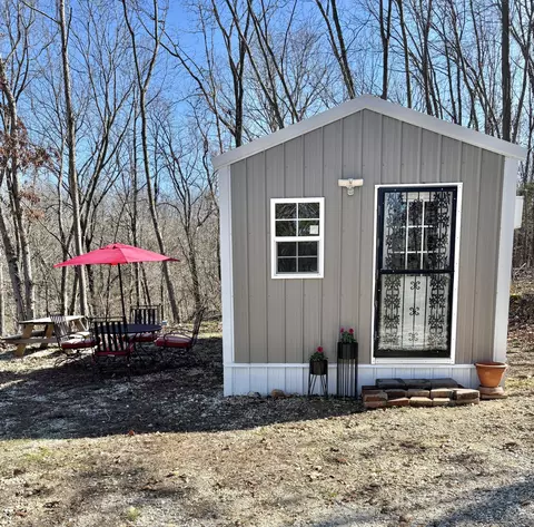 19760 Farm Rd 1042, Exeter, MO 65647
