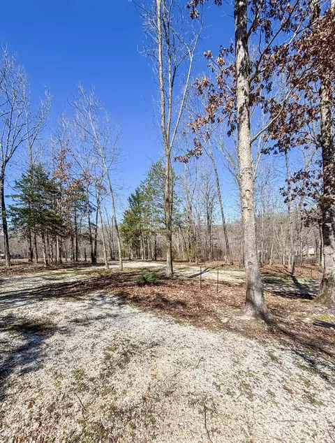Exterior - 19760 Farm Rd 1042, Exeter, MO 65647 photo 2 of 4
