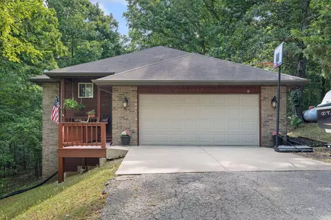 175 Canyon Forest Cir, Kimberling City, MO 65686