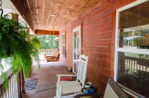 Exterior - 747 Amanda Dr, Clever, MO 65631 photo 2 of 11