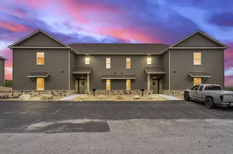 41 Bunker Dr #4, Branson West, MO 65737