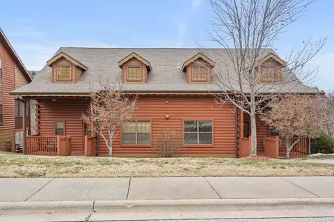 Exterior - 152 Oakridge Rd #1, Branson, MO 65616 photo 2 of 12