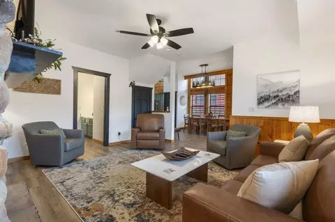 Living - 152 Oakridge Rd #1, Branson, MO 65616 photo 2 of 2