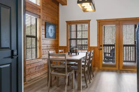 Dining - 152 Oakridge Rd #1, Branson, MO 65616 photo 1 of 2