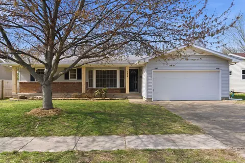2449 S Westwood Ave, Springfield, MO 65807
