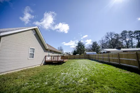 Exterior - 423 Honeysuckle Ln, Monett, MO 65708 photo 13 of 16