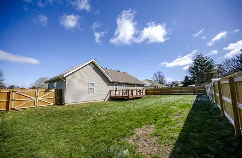 Exterior - 423 Honeysuckle Ln, Monett, MO 65708 photo 14 of 16