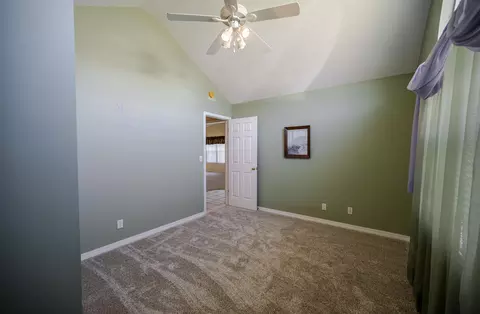 Bedroom - 423 Honeysuckle Ln, Monett, MO 65708 photo 4 of 6