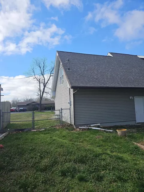 1003 E Lark St, Ozark, MO 65721 photo 3