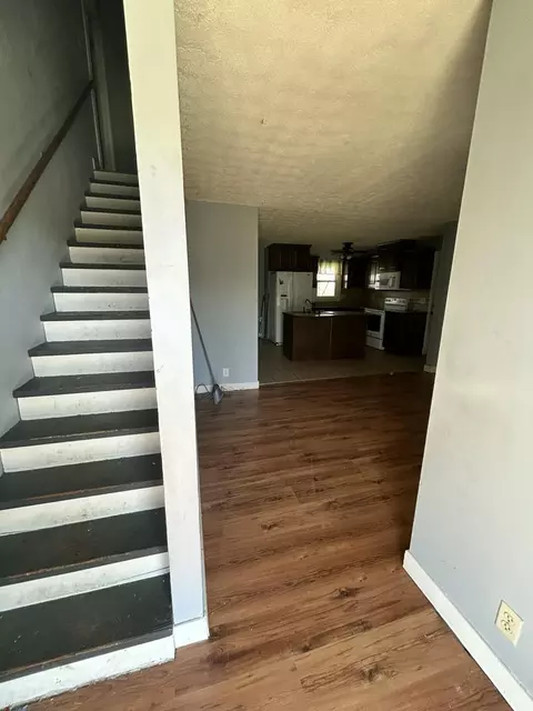 1003 E Lark St, Ozark, MO 65721 photo 4