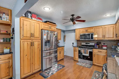Kitchen - 2240 W Alta St, Springfield, MO 65810 photo 2 of 2