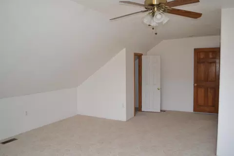 Bedroom - 33202 Missouri State Highway East 14, Ava, MO 65608 photo 5 of 6
