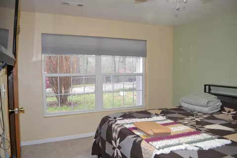 Bedroom - 33202 Missouri State Highway East 14, Ava, MO 65608 photo 1 of 6