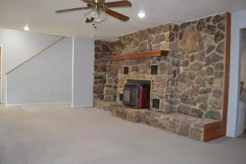 Living - 33202 Missouri State Highway East 14, Ava, MO 65608 photo 4 of 6