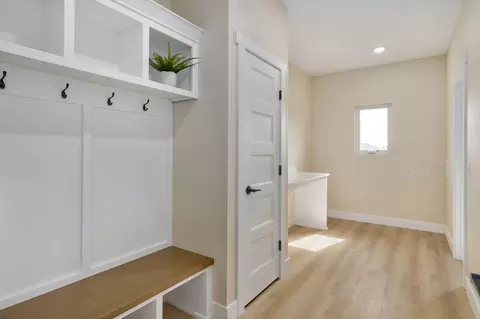 Entry Way - 1772 E Peartree Dr, Ozark, MO 65721 photo 2 of 2