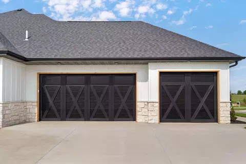 Exterior - 1772 E Peartree Dr, Ozark, MO 65721 photo 5 of 10