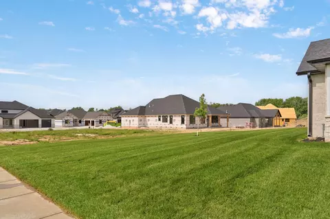 Exterior - 1772 E Peartree Dr, Ozark, MO 65721 photo 6 of 10