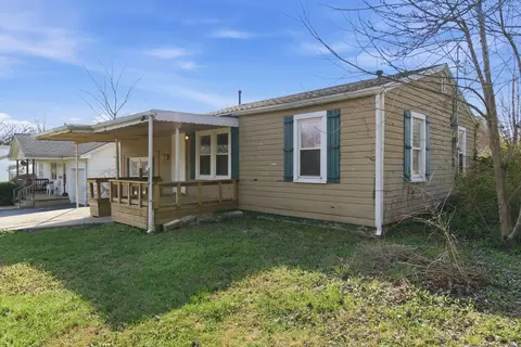 Exterior - 1508 E Livingston St, Springfield, MO 65803 photo 2 of 6