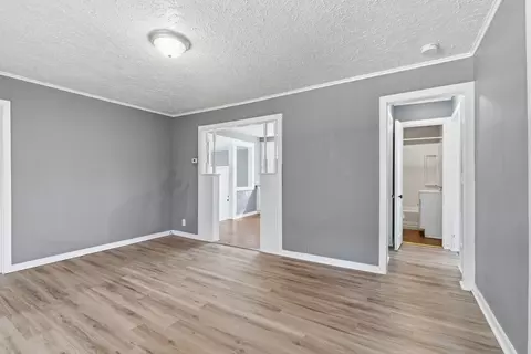 Living - 1508 E Livingston St, Springfield, MO 65803 photo 3 of 4