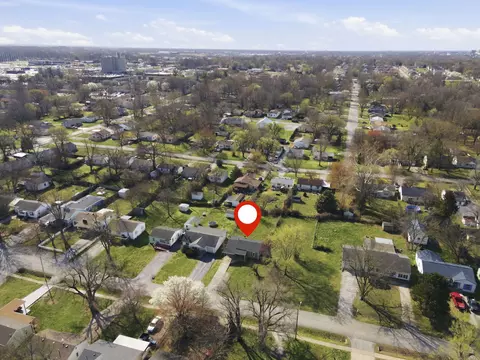 View/Area - 1508 E Livingston St, Springfield, MO 65803 photo 2 of 2