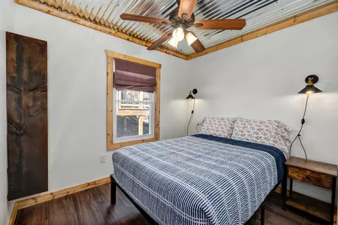 Bedroom - 1715 Hideaway Rd #E - 3, Galena, MO 65656 photo 2 of 3