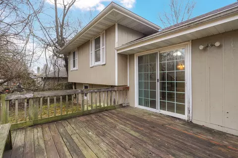 Exterior - 2516 W Blackburn Dr, Springfield, MO 65807 photo 3 of 8