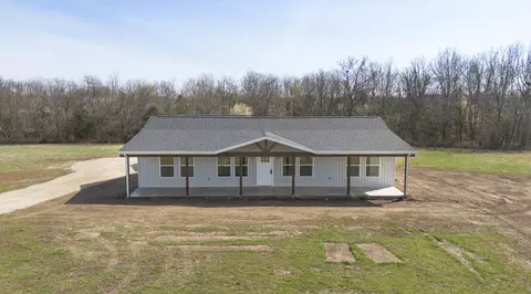 22587 Missouri 266, Ash Grove, MO 65604