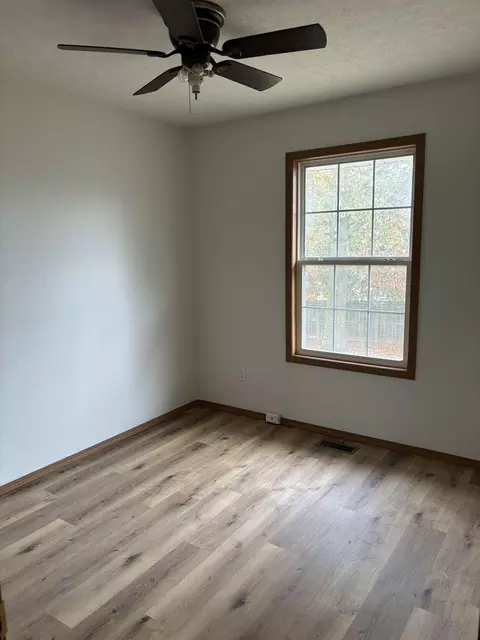 424 S Southgate Dr, Nixa, MO 65714 photo 12