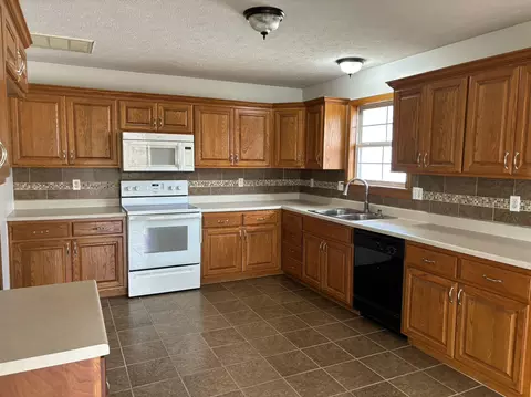 424 S Southgate Dr, Nixa, MO 65714 photo 7