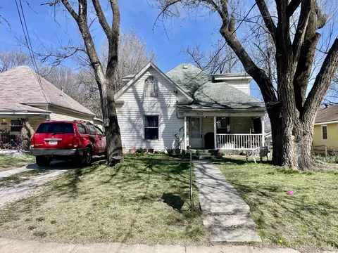 1631 W Lee St, Springfield, MO 65803