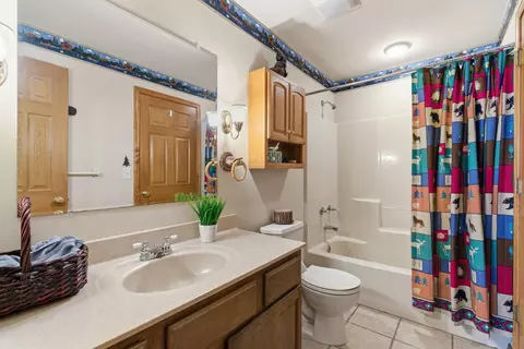 Bath - 24 Village Trl #13-2, Branson, MO 65616 photo 2 of 2