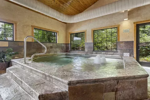 Exterior - 24 Village Trl #13-2, Branson, MO 65616 photo 11 of 12