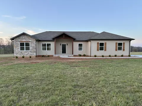 20203 Lawrence 2008p, Everton, MO 65646